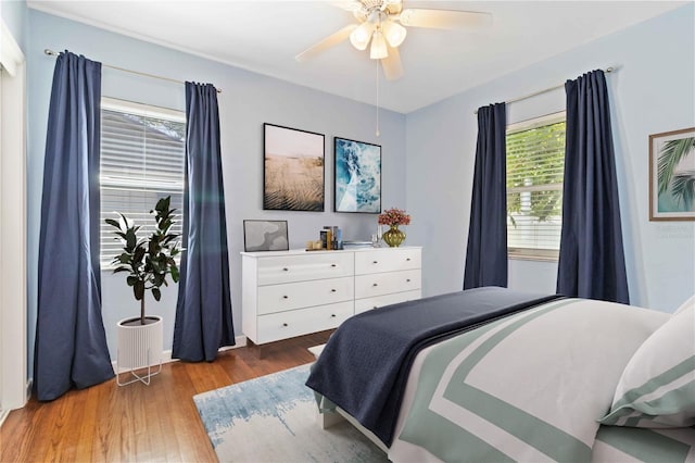 2834 10th Ave N, Saint Petersburg, FL 33713 - bedroom with wood finished floors and ceiling fan
