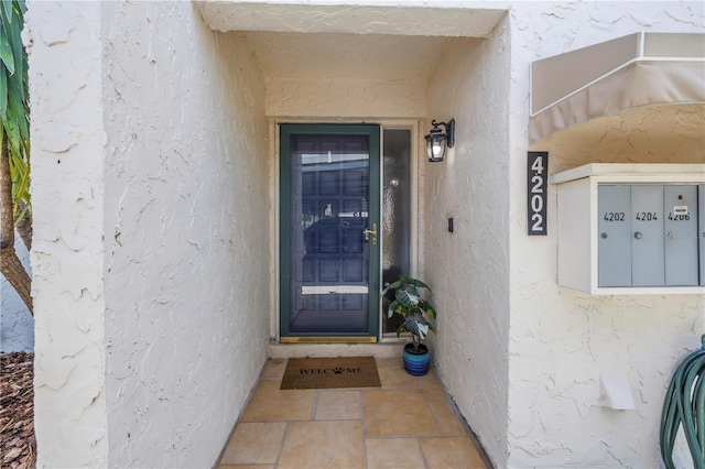 4202 Harbor House Dr Unit 24, Tampa, FL 33615 - photo 2