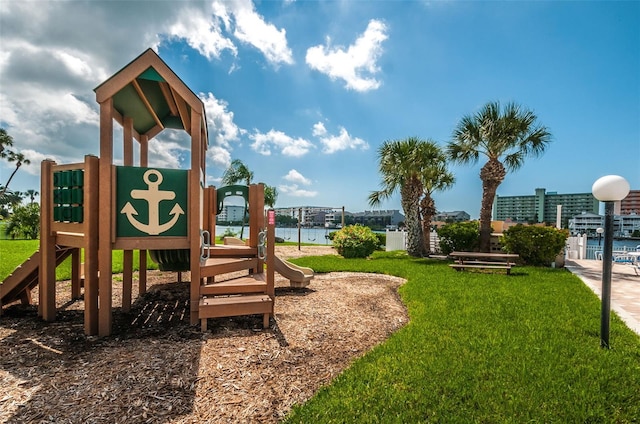 14534 Yacht Club Blvd, Seminole, FL 33776 - community play area featuring a yard