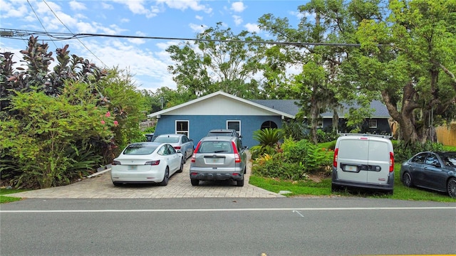 1609 Haven Bnd, Tampa, FL 33613 - view of front of home