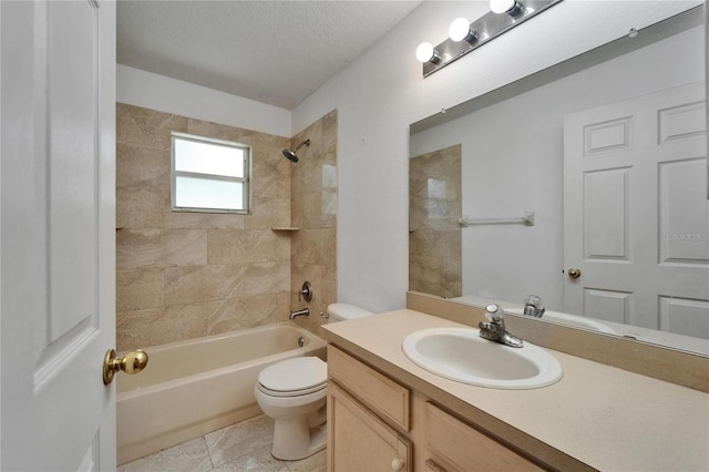 2719 Wilder Trace Ct, Plant City, FL 33566 - full bathroom featuring vanity, shower / washtub combination, and a textured ceiling