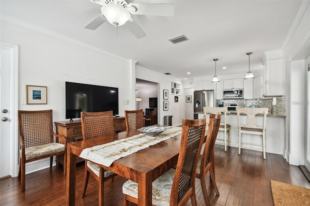 2560 51st St N, Saint Petersburg, FL 33710 - photo 16