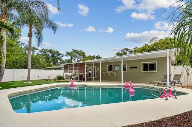 2560 51st St N, Saint Petersburg, FL 33710 - photo 31