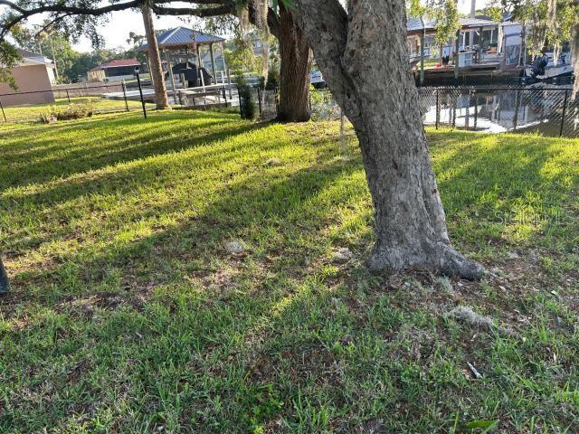 3901 N Nokomis Pt, Crystal River, FL 34428 - view of yard with a gazebo