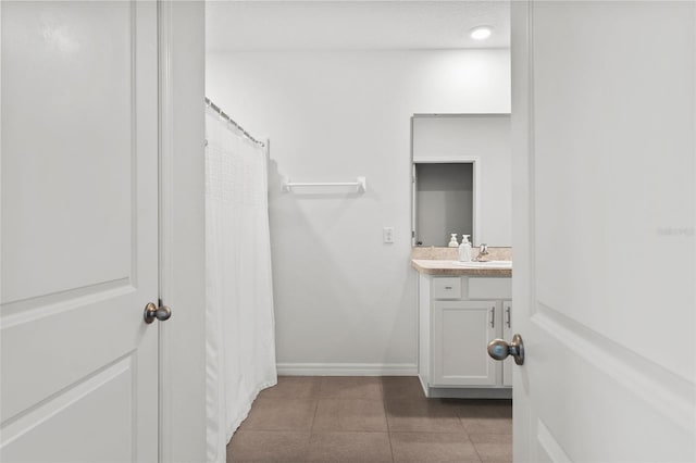 10823 Trailing Vine Dr, Tampa, FL 33610 - bathroom featuring vanity and tile patterned floors