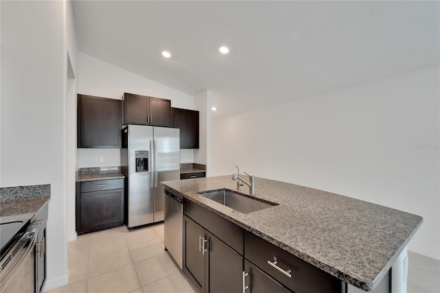 3186 Oyster Cove St, Wimauma, FL 33598 - photo 6