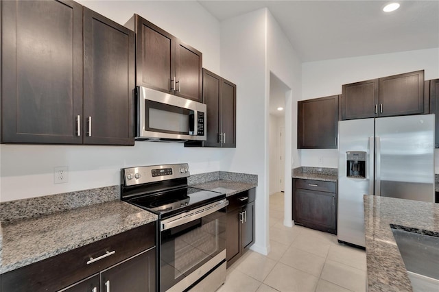 3186 Oyster Cove St, Wimauma, FL 33598 - photo 4
