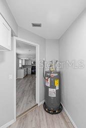 7322 Ellis Ln, Port Charlotte, FL 33981 - utilities featuring electric water heater