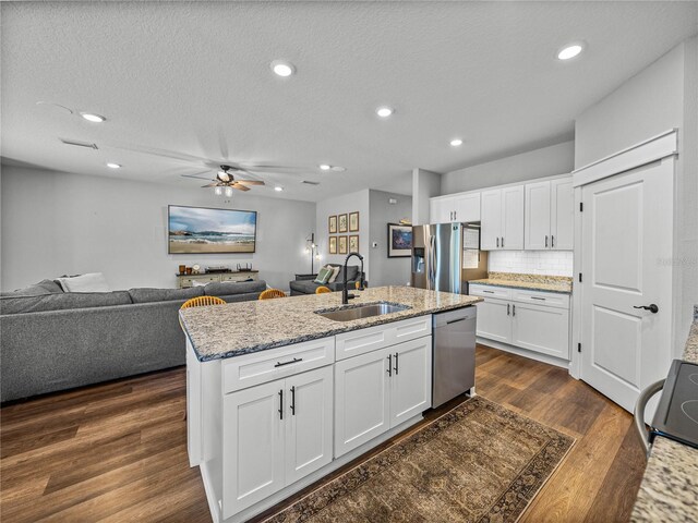 12492 Eastpointe Dr, Dade City, FL 33525 - photo 16