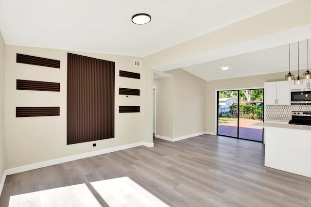4379 Porpoise Dr SE, Saint Petersburg, FL 33705 - photo 2