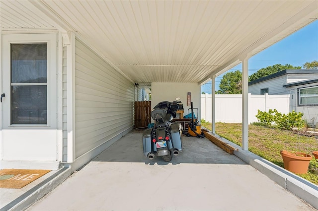 7210 14th St N, Saint Petersburg, FL 33702 - photo 17