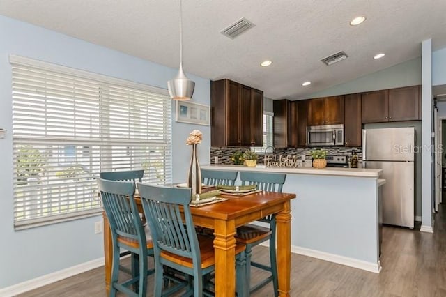 9107 Brunswick Ln, Tampa, FL 33615 - photo 14