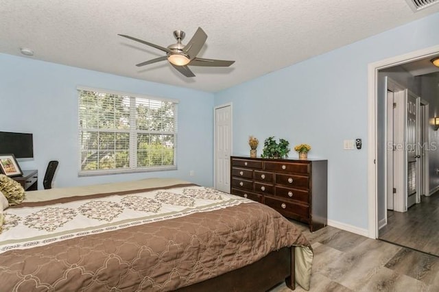 9107 Brunswick Ln, Tampa, FL 33615 - photo 26