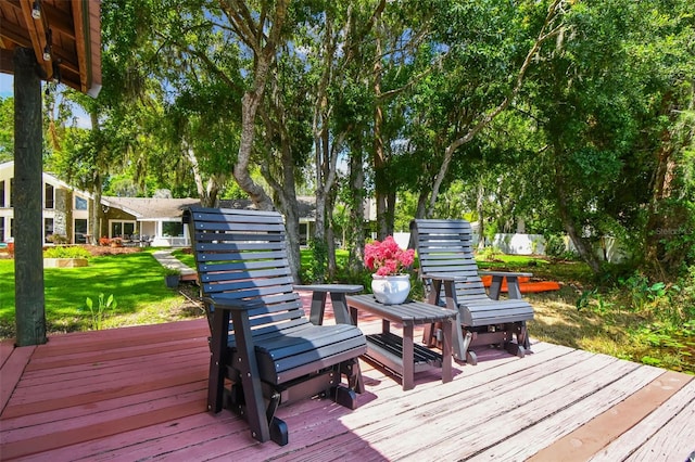 16205 Sentry Woods Ct, Odessa, FL 33556 - wooden terrace with a lawn