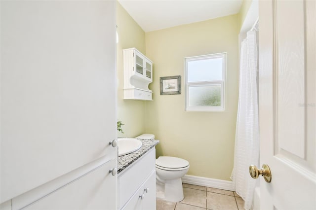 4211 28th Ave N, Saint Petersburg, FL 33713 - bathroom featuring vanity, tile patterned flooring, and a shower with shower curtain