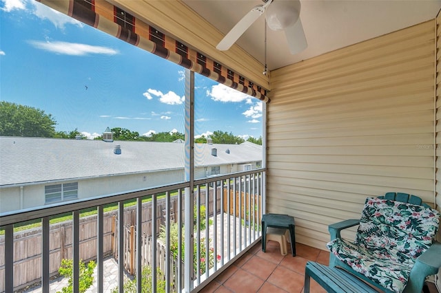6400 46th Ave N Unit 61, Kenneth City, FL 33709 - balcony featuring a ceiling fan