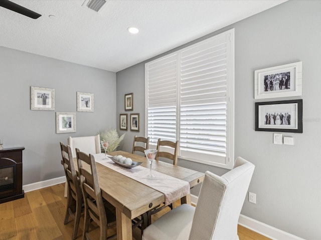 1340 Bayshore Blvd Unit 502, Dunedin, FL 34698 - dining area featuring light wood-style flooring and recessed lighting
