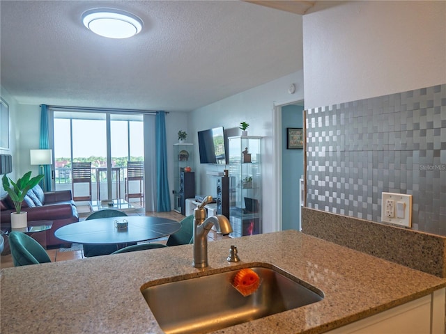 2333 Feather Sound Dr Unit B609, Clearwater, FL 33762 - photo 5