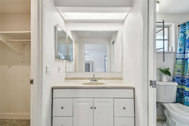 6200 13th Ave, New Port Richey, FL 34653 - full bath with vanity and toilet