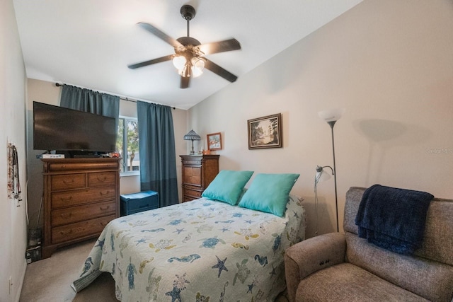 9205 Jakes Path, Largo, FL 33771 - bedroom with lofted ceiling, light carpet, and a ceiling fan