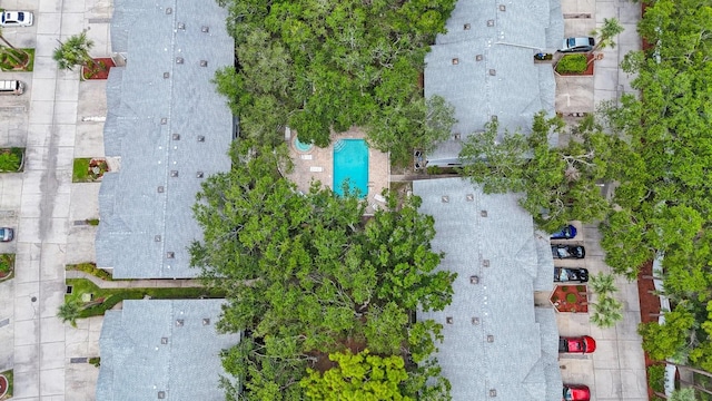 9205 Jakes Path, Largo, FL 33771 - drone / aerial view of a pool