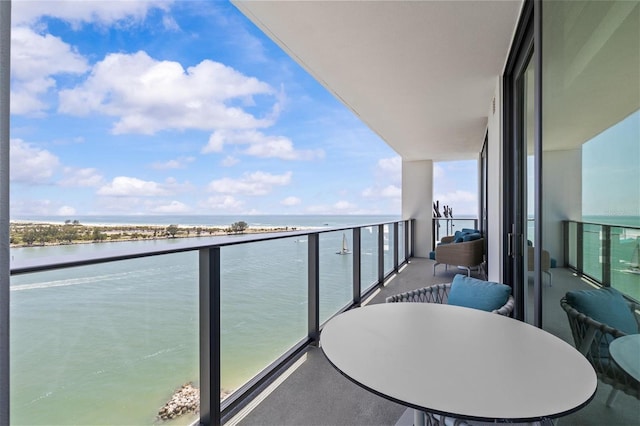 691 S Gulfview Blvd Unit 1211, Clearwater Beach, FL 33767 - balcony with a water view