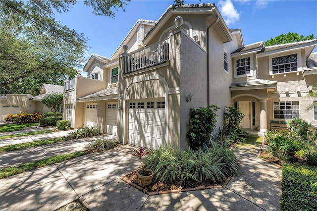 5090 White Pine Cir NE, Saint Petersburg, FL 33702 - photo 2