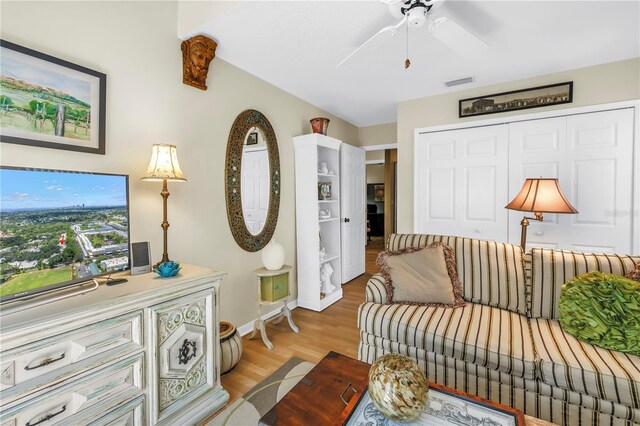 5090 White Pine Cir NE, Saint Petersburg, FL 33702 - photo 38
