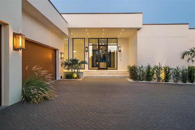 501 Barcelona Dr, Tierra Verde, FL 33715 - view of exterior entry featuring stucco siding