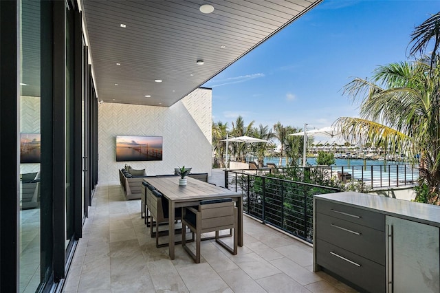501 Barcelona Dr, Tierra Verde, FL 33715 - balcony with outdoor dining area