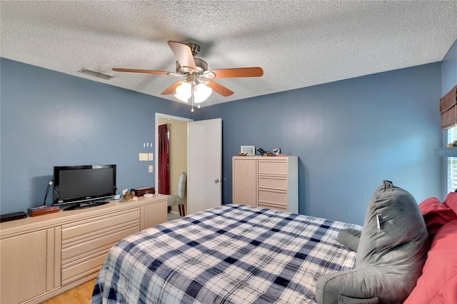 4085 105th Ave N, Clearwater, FL 33762 - photo 5