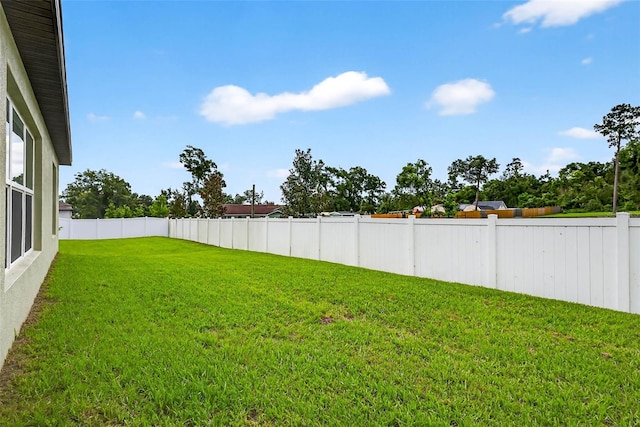 36618 Garden Wall Way, Zephyrhills, FL 33541 - view of fenced backyard