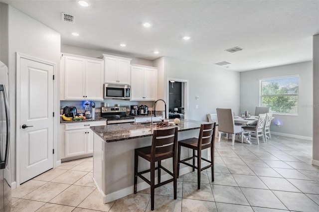 11315 Chilly Water Ct, Riverview, FL 33579 - photo 16