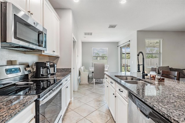 11315 Chilly Water Ct, Riverview, FL 33579 - photo 17