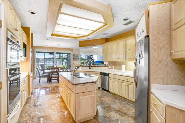 3145 Lake Ellen Dr Unit 3145, Tampa, FL 33618 - photo 30