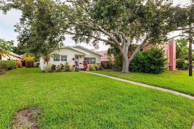 121 28th Ave N, Saint Petersburg, FL 33704 - photo 2