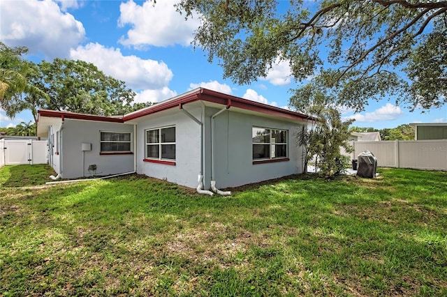 1809 Chinaberry Dr, Oldsmar, FL 34677 - photo 33