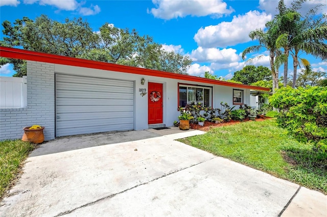 1809 Chinaberry Dr, Oldsmar, FL 34677 - photo 5
