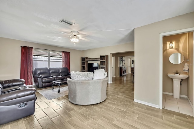 1809 Chinaberry Dr, Oldsmar, FL 34677 - photo 19