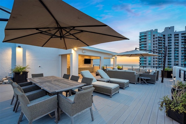 1581 Gulf Blvd Unit 701N, Clearwater Beach, FL 33767 - deck featuring outdoor lounge area and outdoor dining space