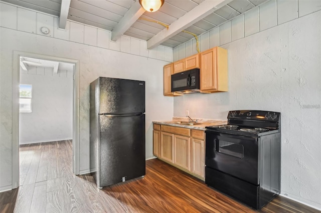 915 E 122nd Ave, Tampa, FL 33612 - photo 12