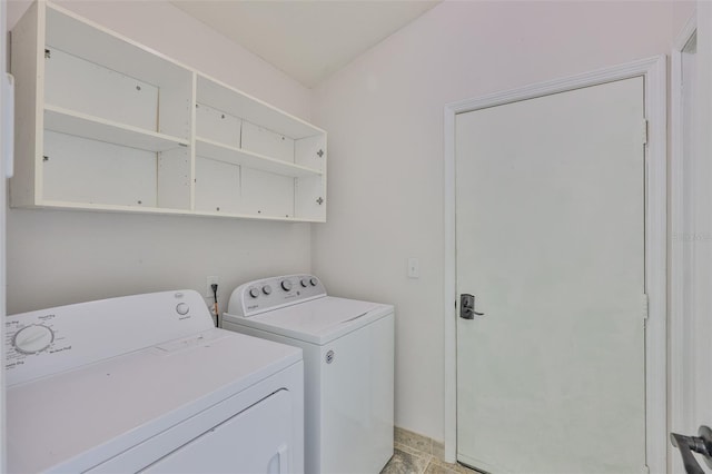 10430 Crestfield Dr, Riverview, FL 33569 - laundry room with independent washer and dryer