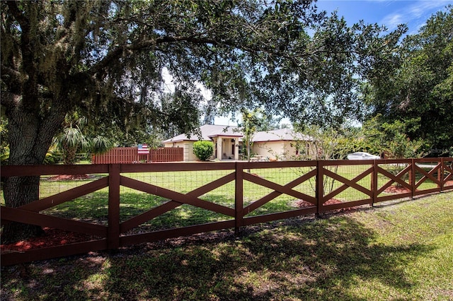 408 River Bed Ct, Wimauma, FL 33598 - view of gate