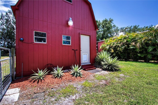 408 River Bed Ct, Wimauma, FL 33598 - view of outdoor structure with entry steps