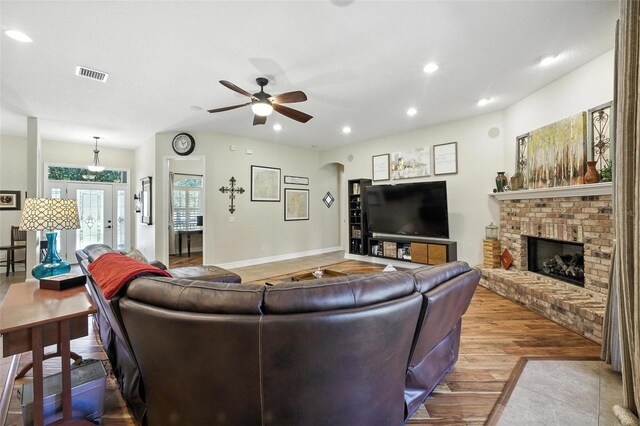 13122 Done Groven Dr, Dover, FL 33527 - photo 8