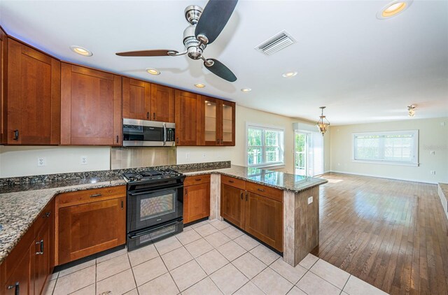160 Shore Dr, Palm Harbor, FL 34683 - photo 32