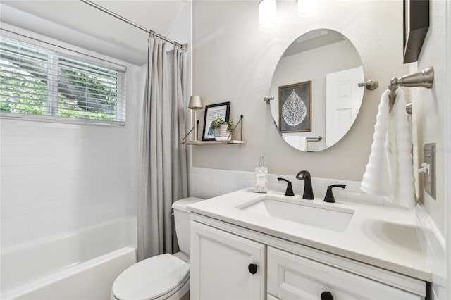 344 Cascade Ln, Palm Harbor, FL 34684 - full bathroom featuring vanity and shower / bath combo