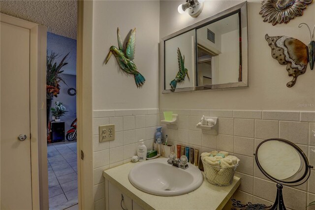 2466 Ecuadorian Way Unit 32, Clearwater, FL 33763 - photo 25