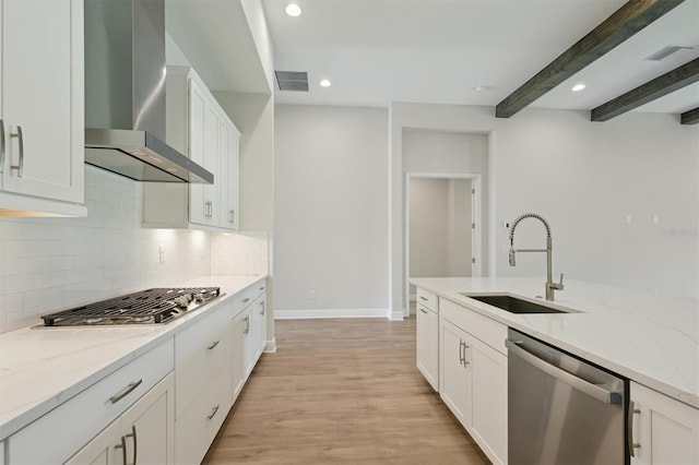14531 Swiss Bridge Dr, Lithia, FL 33547 - kitchen featuring stainless steel appliances, wall chimney exhaust hood, backsplash, recessed lighting, and light wood finished floors