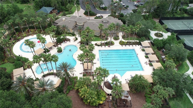 4116 Knollpoint Dr, Wesley Chapel, FL 33544 - aerial view of a pool